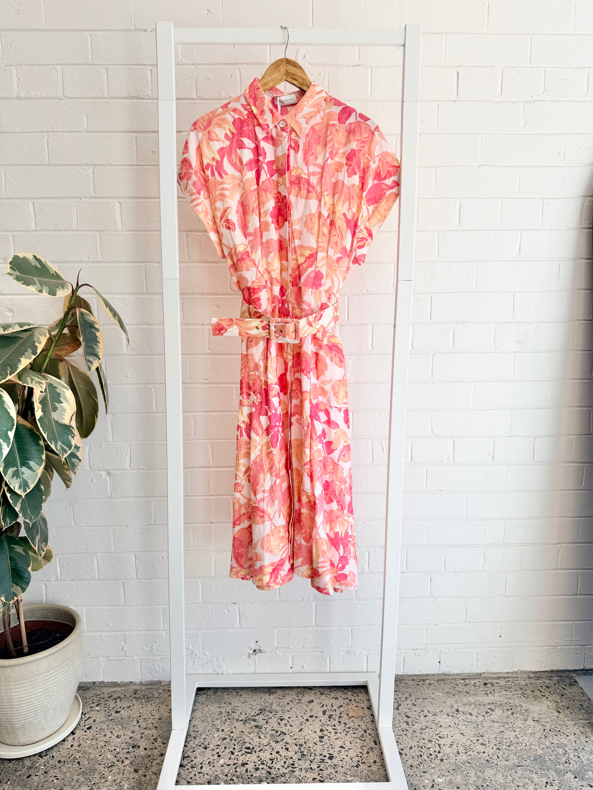 Rebecca Vallance Tropicale Midi Dress in Pink - Size 12