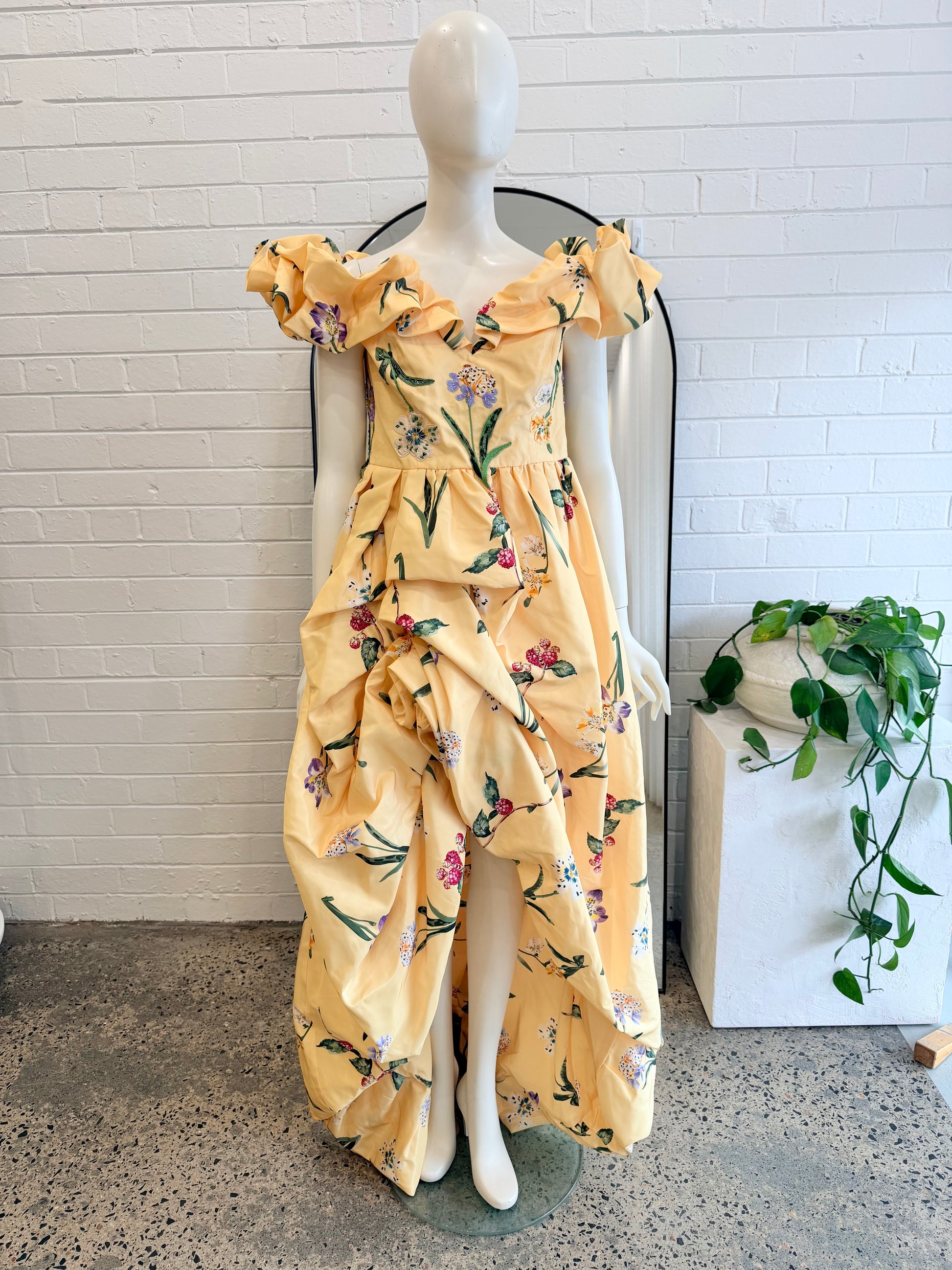Leo Lin Yellow Sorbet Maxime Vouminous Gown - Size 14 - Pre-Loved Geelong