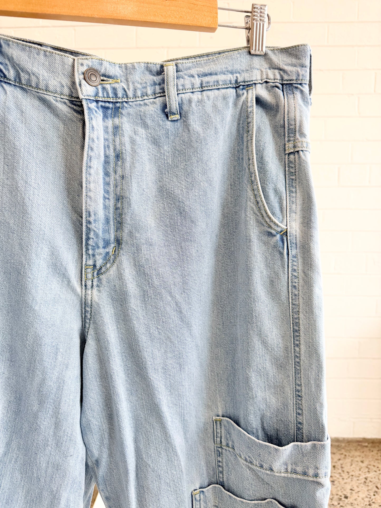 Bassike Denim Cargo Pocket Jeans in Light Blue - Size 31 (14)