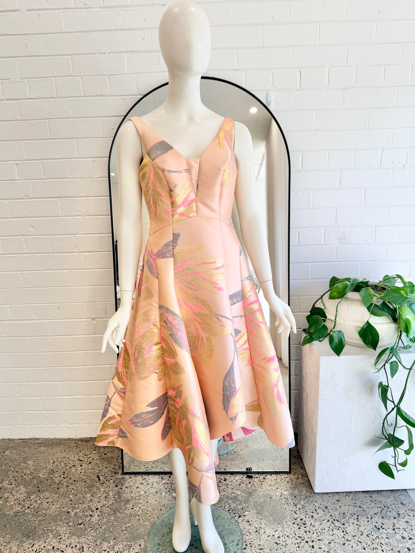 Coast Pink Rina Floral Jacquard Midi Dress - Size 12 - Pre-Loved Geelong 1