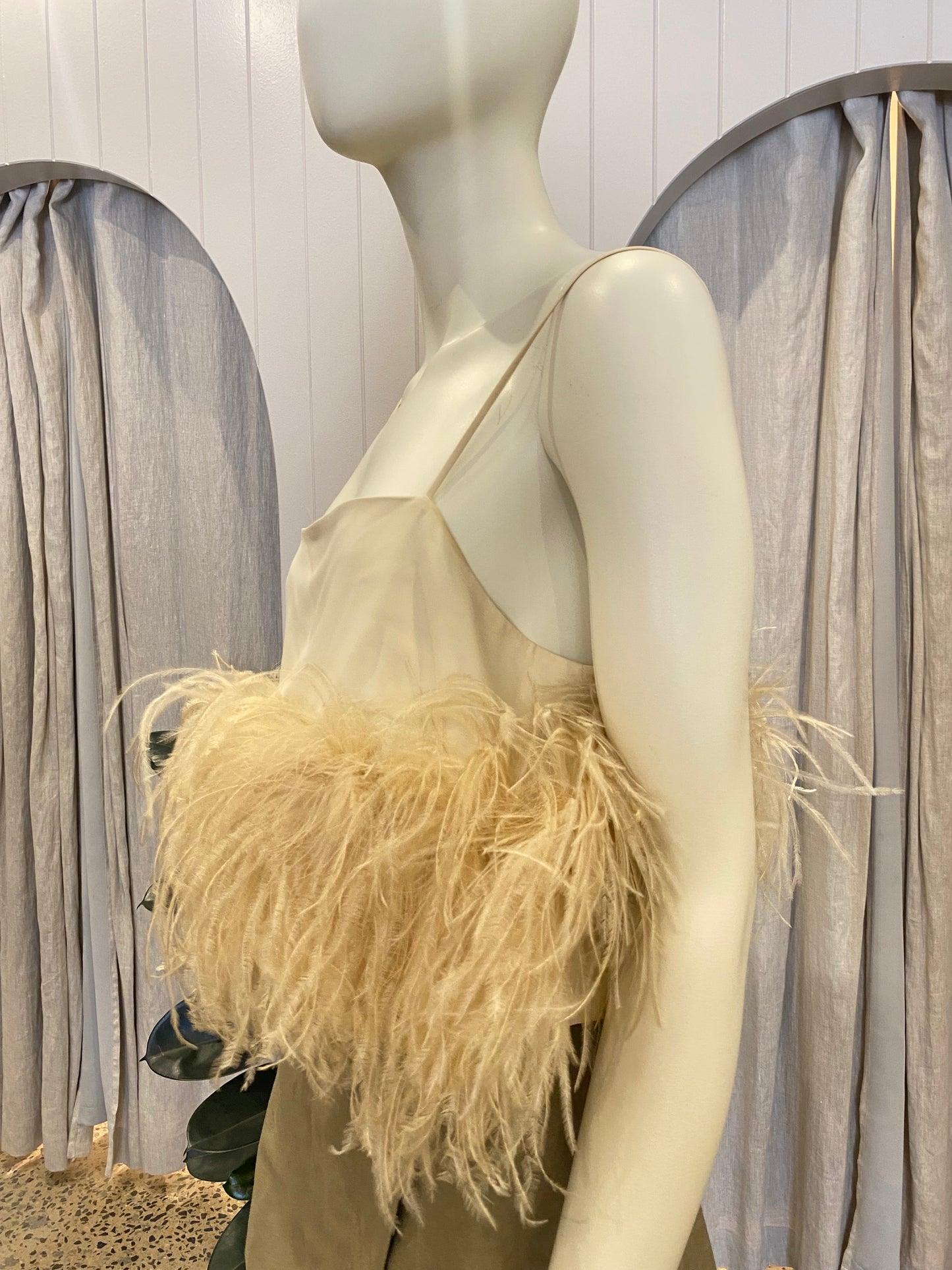 Country Road Cream Feather Cropped Top - Size 12