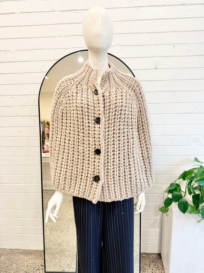 Scanlan Theodore Beige Chunky Wool Cape - Size M (10)