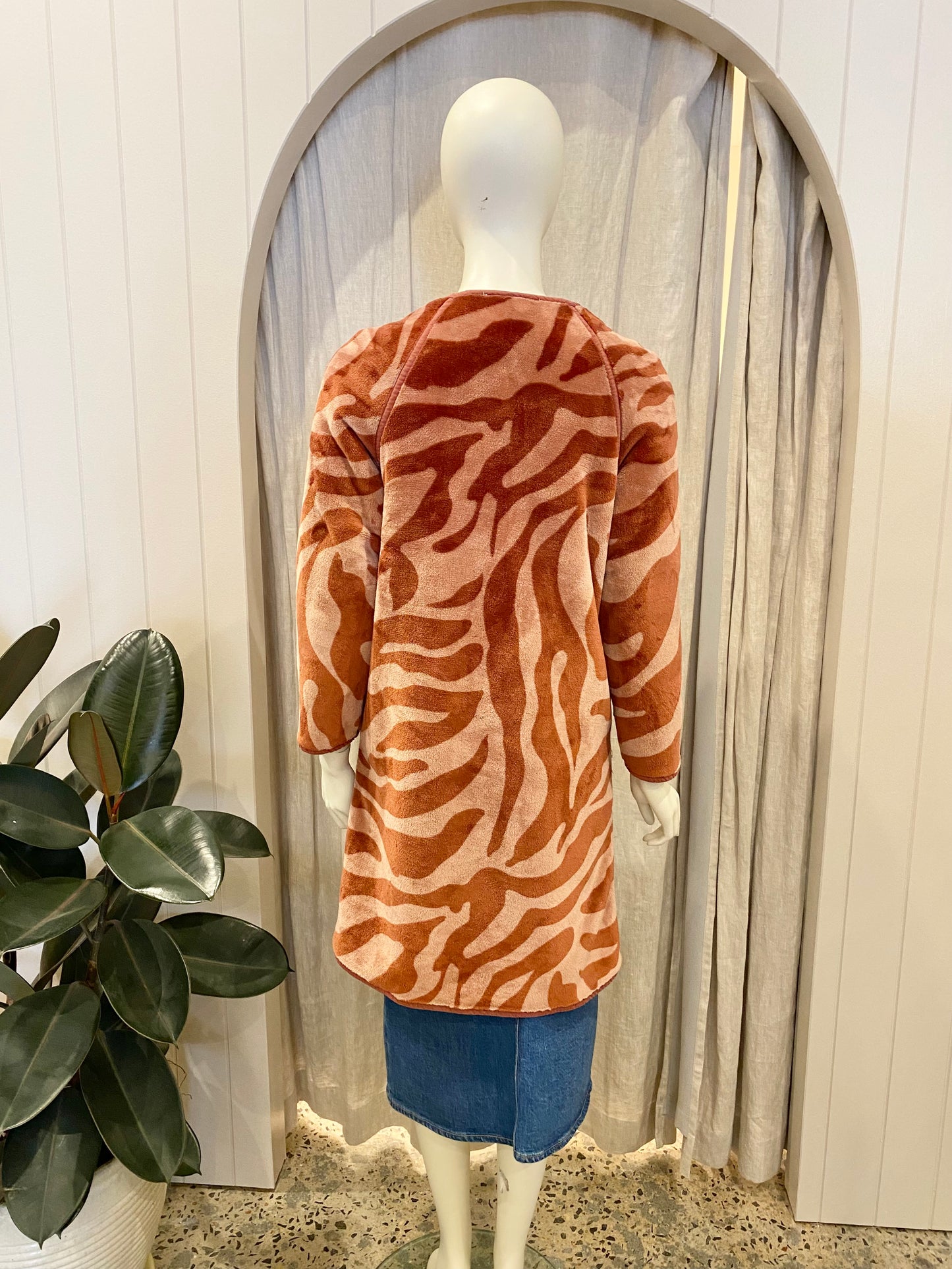 Anthropolgie Reversible Teddy Coat - Size 8/10