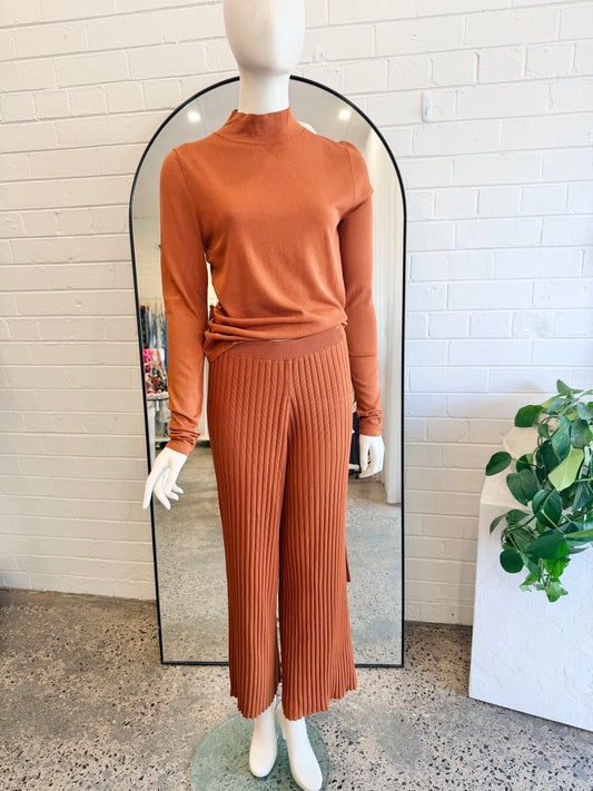 Zerafima Rust Terra Polo - Size M (10)