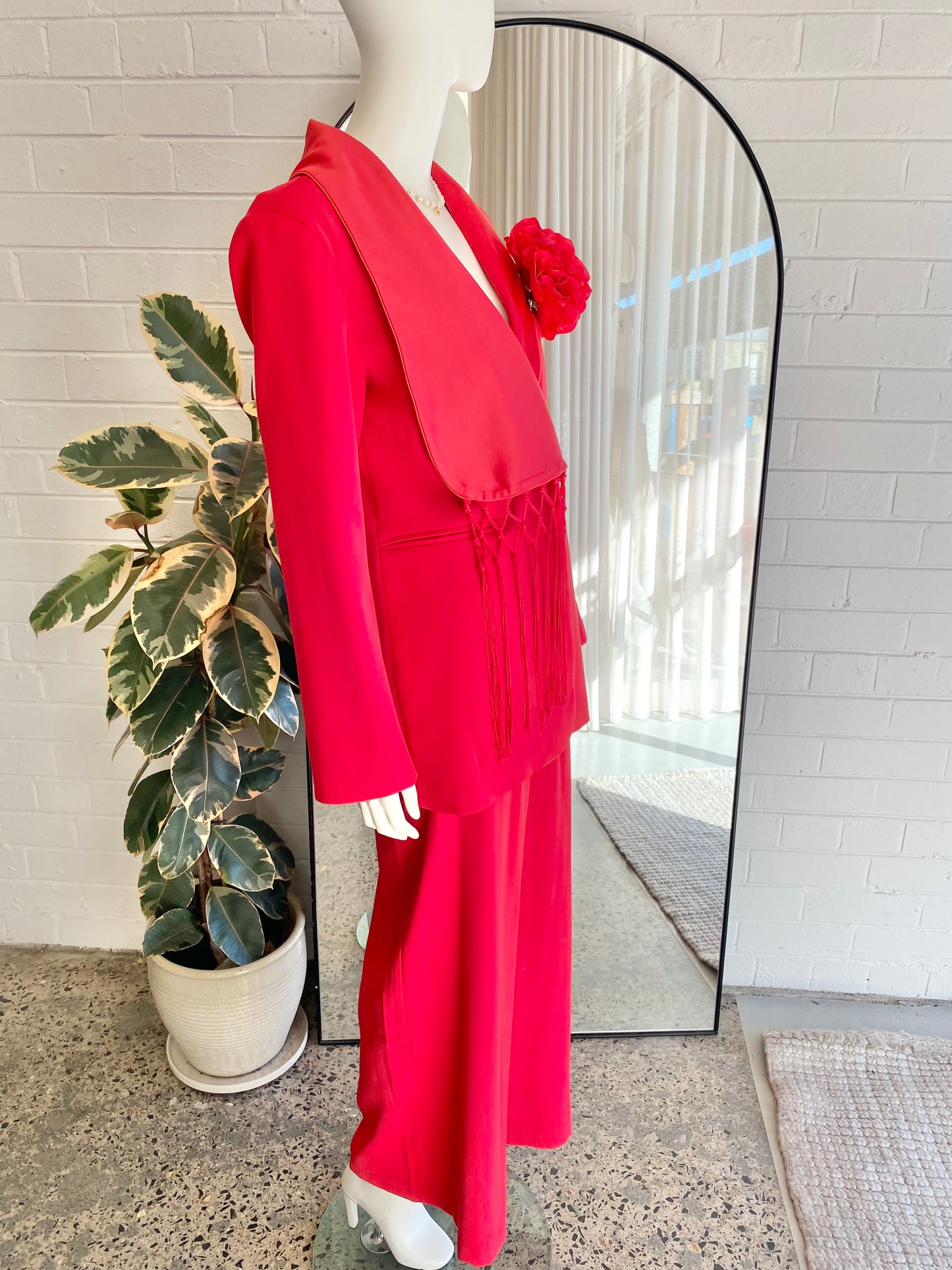 Cazinc The Label Kingsley Suit in Red - Size 14