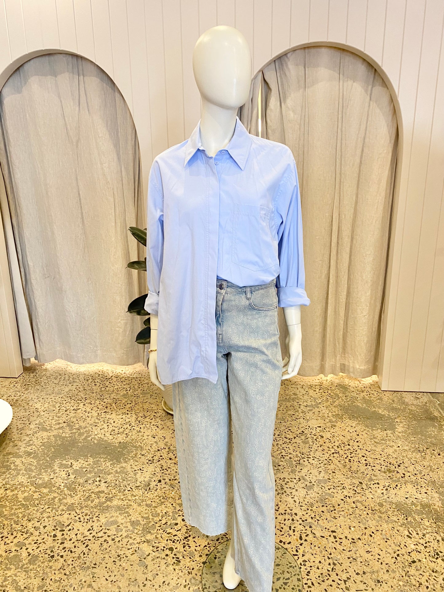 Camilla and Marc Boyfriend Shirt - Size 8