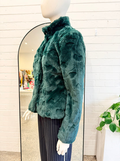 Review Dark Emerald Sovereign Faux Fur Jacket - Size 10