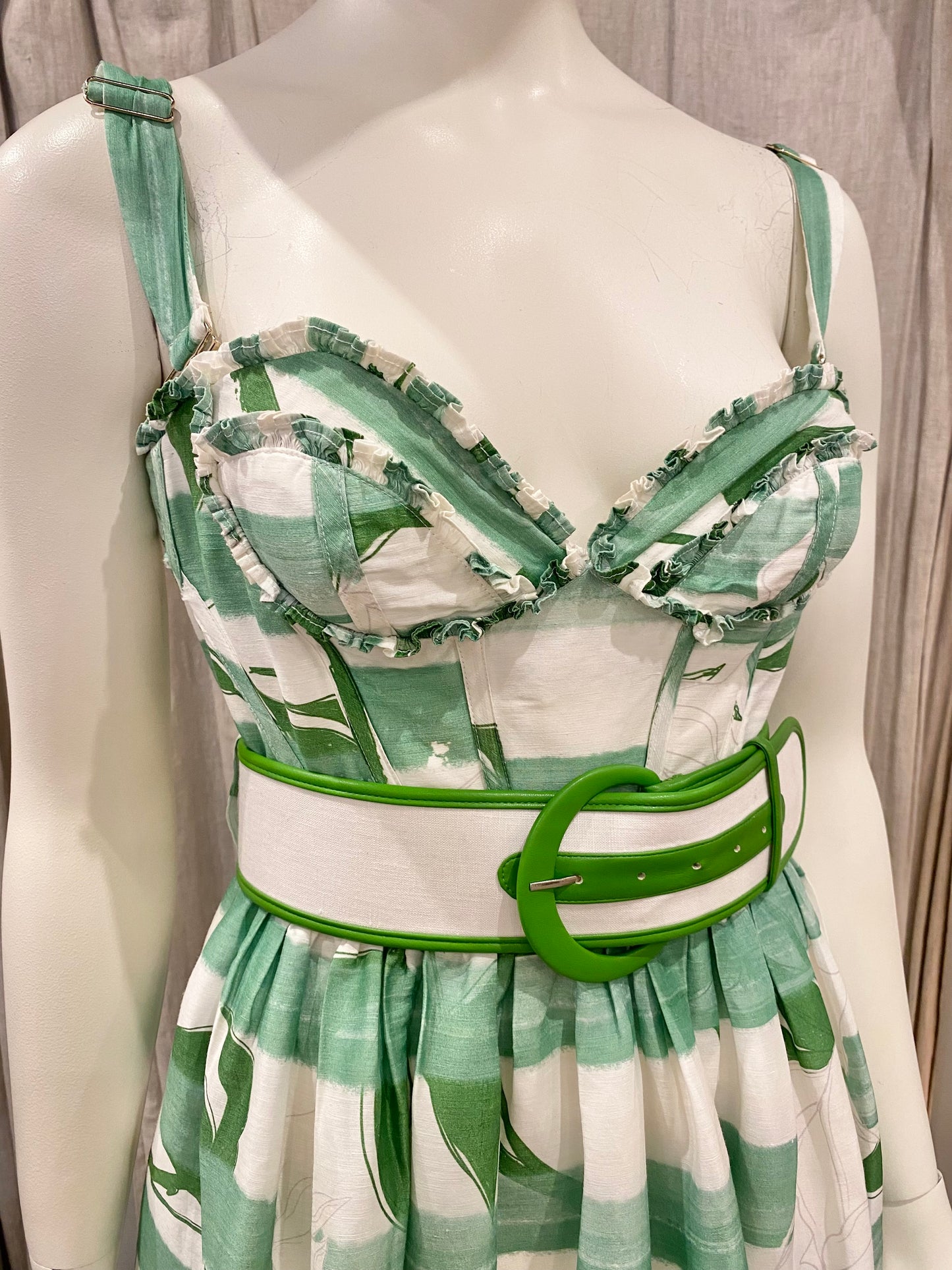 Leo Lin Rose Blanche Busiter Dress - Size 10 (matching hat and heels included)