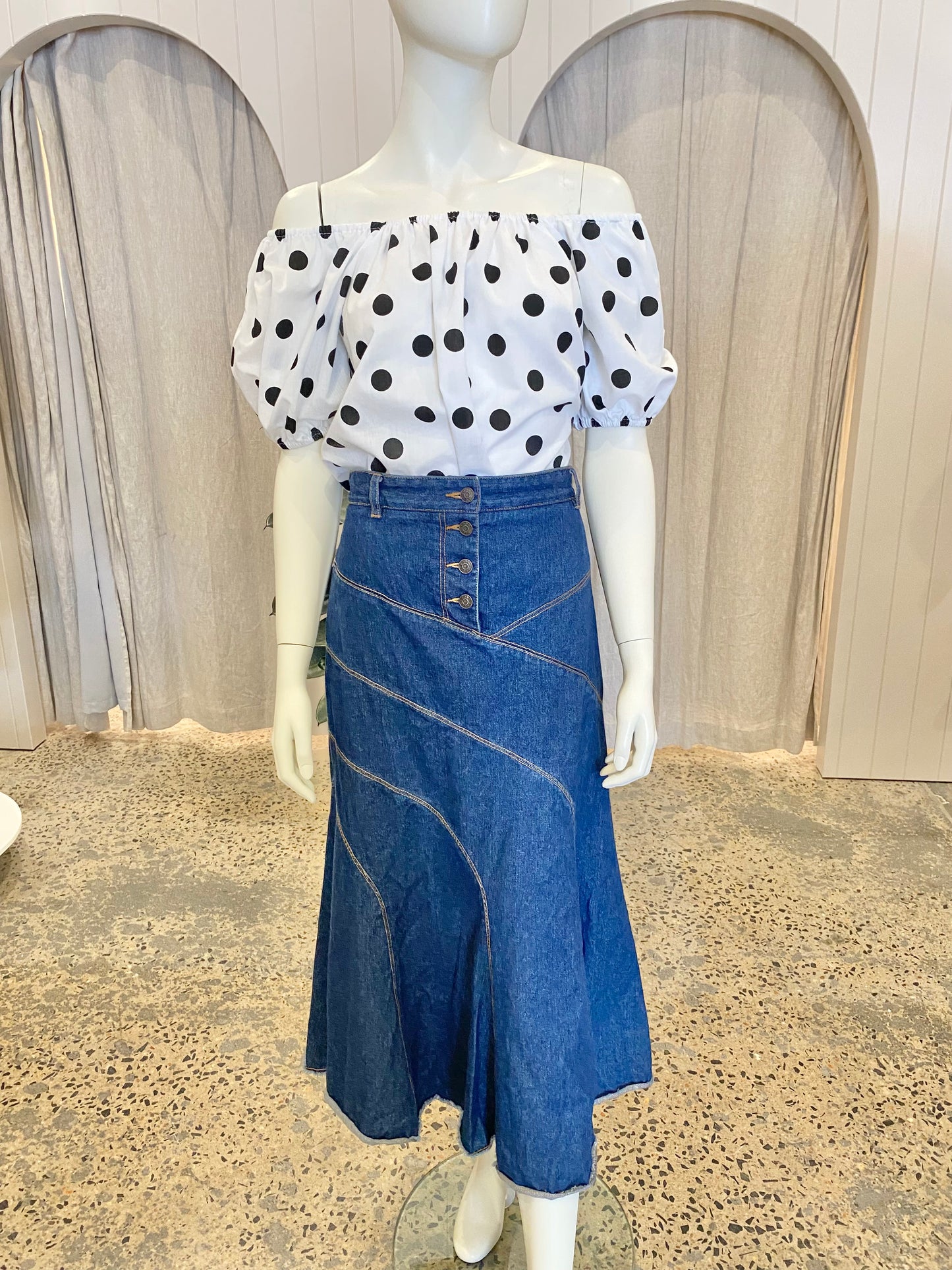 Shona Joy 'Emerson' Contour Denim Skirt - Size 14