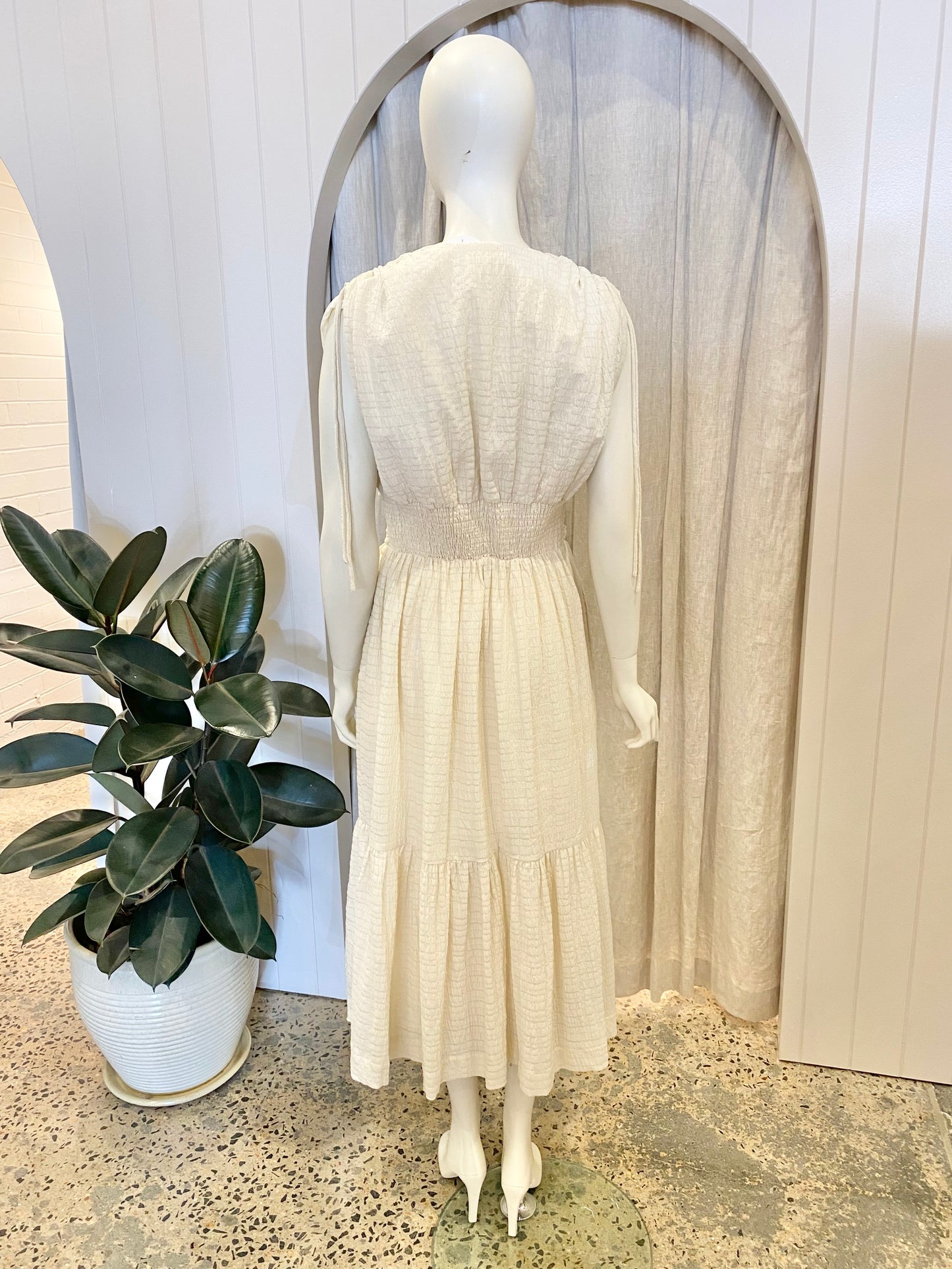 Sovere Lucid Midi Dress - Size 12
