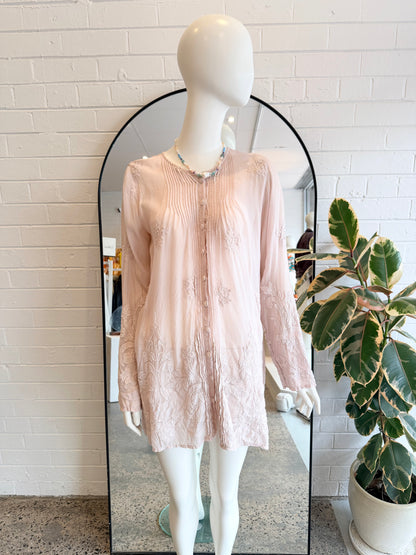 Johnny Was Blush Embroidered De Vries Tunic Top - Size M