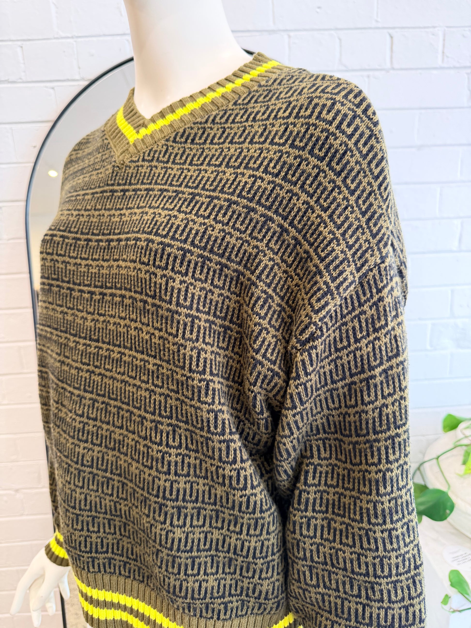 The Upside Olive Castilla Clementine Knit Jumper - Size S (8) - Pre-Loved Geelong
