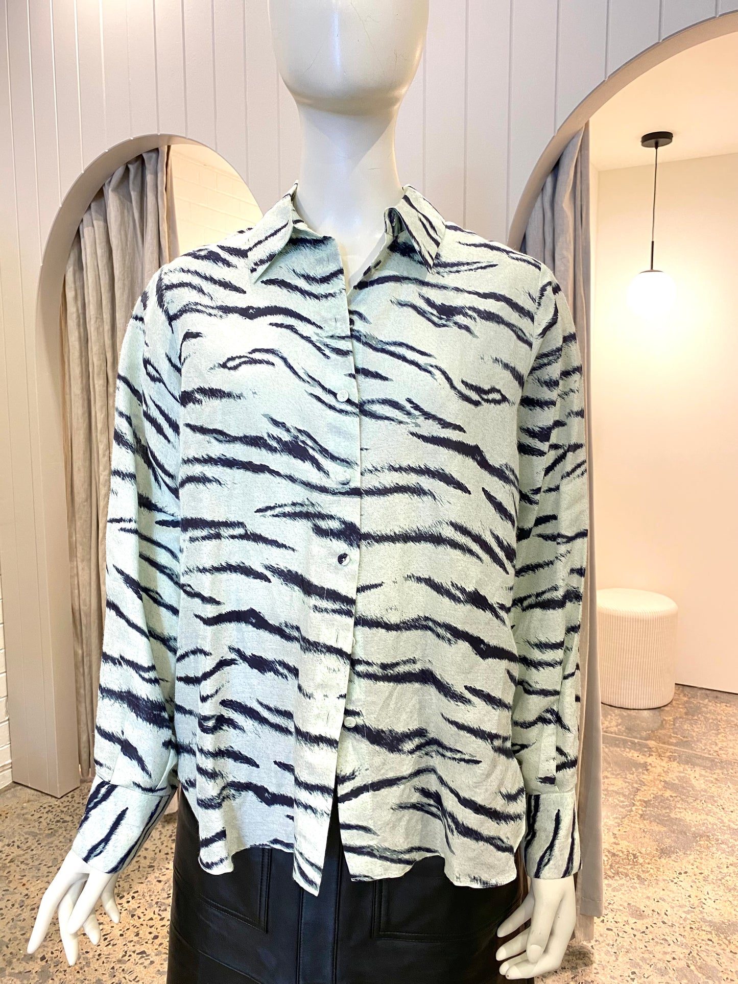 Second Female Tiger Shirt in Aqua - Size L (12)