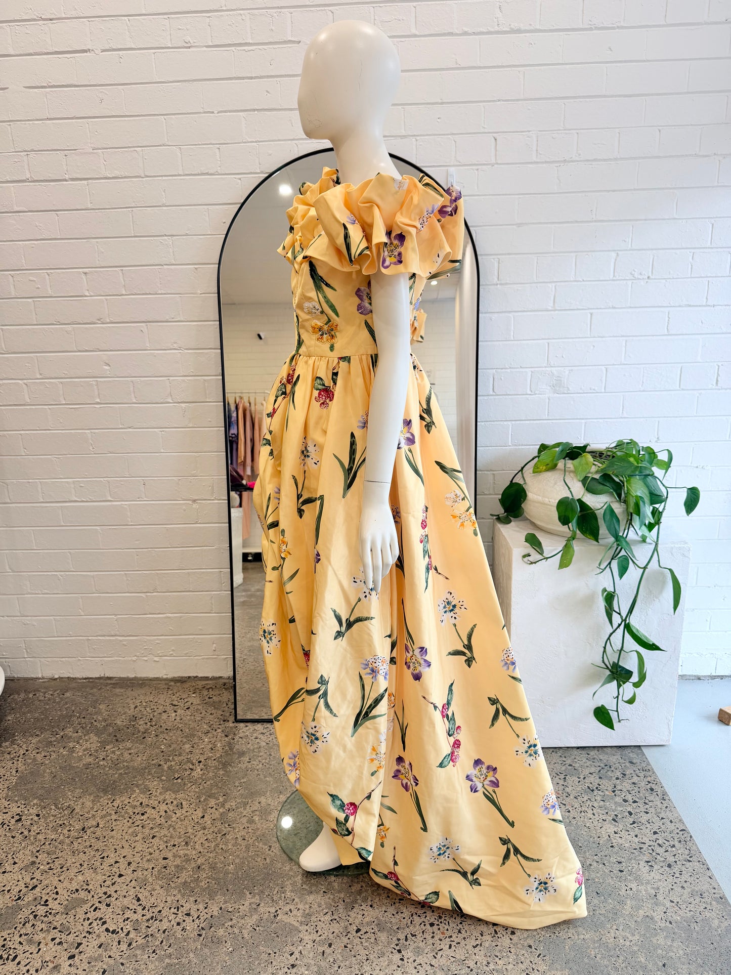 Leo Lin Yellow Sorbet Maxime Vouminous Gown - Size 14 - Pre-Loved Geelong