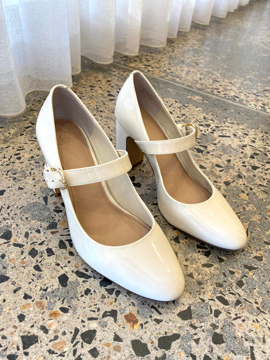 Wittner Mary Jane Pump in Vintage Ivory - Size 38