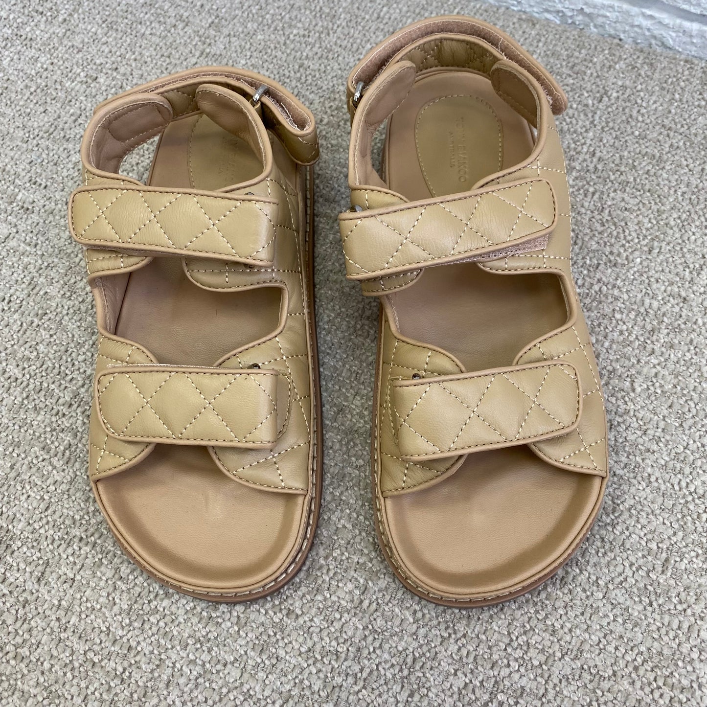 Tony Bianco Hiranni flat sandals in Honey - Size 40