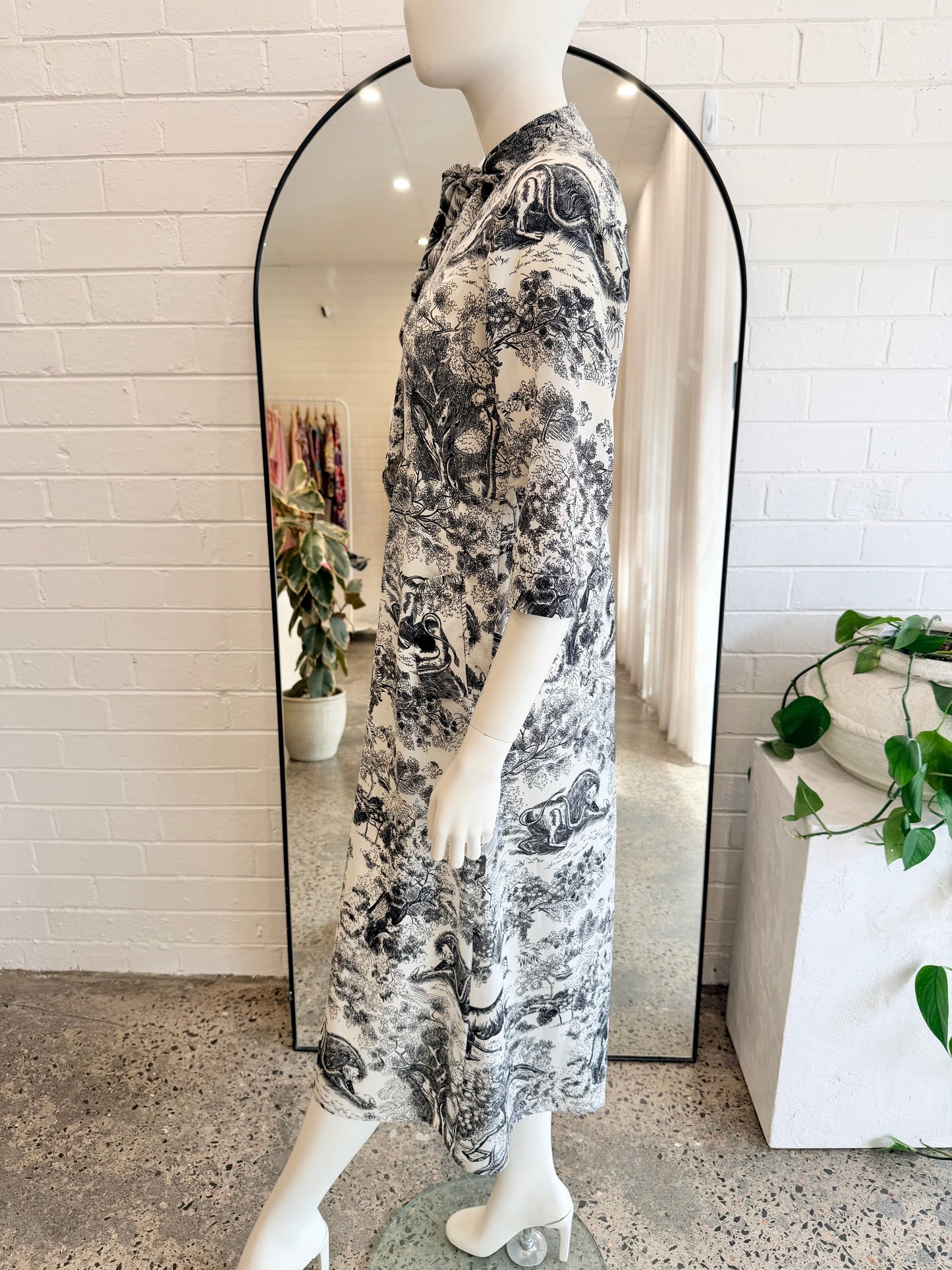 Megan Salmon Ivoylane Crawford Midi Dress - Size 8