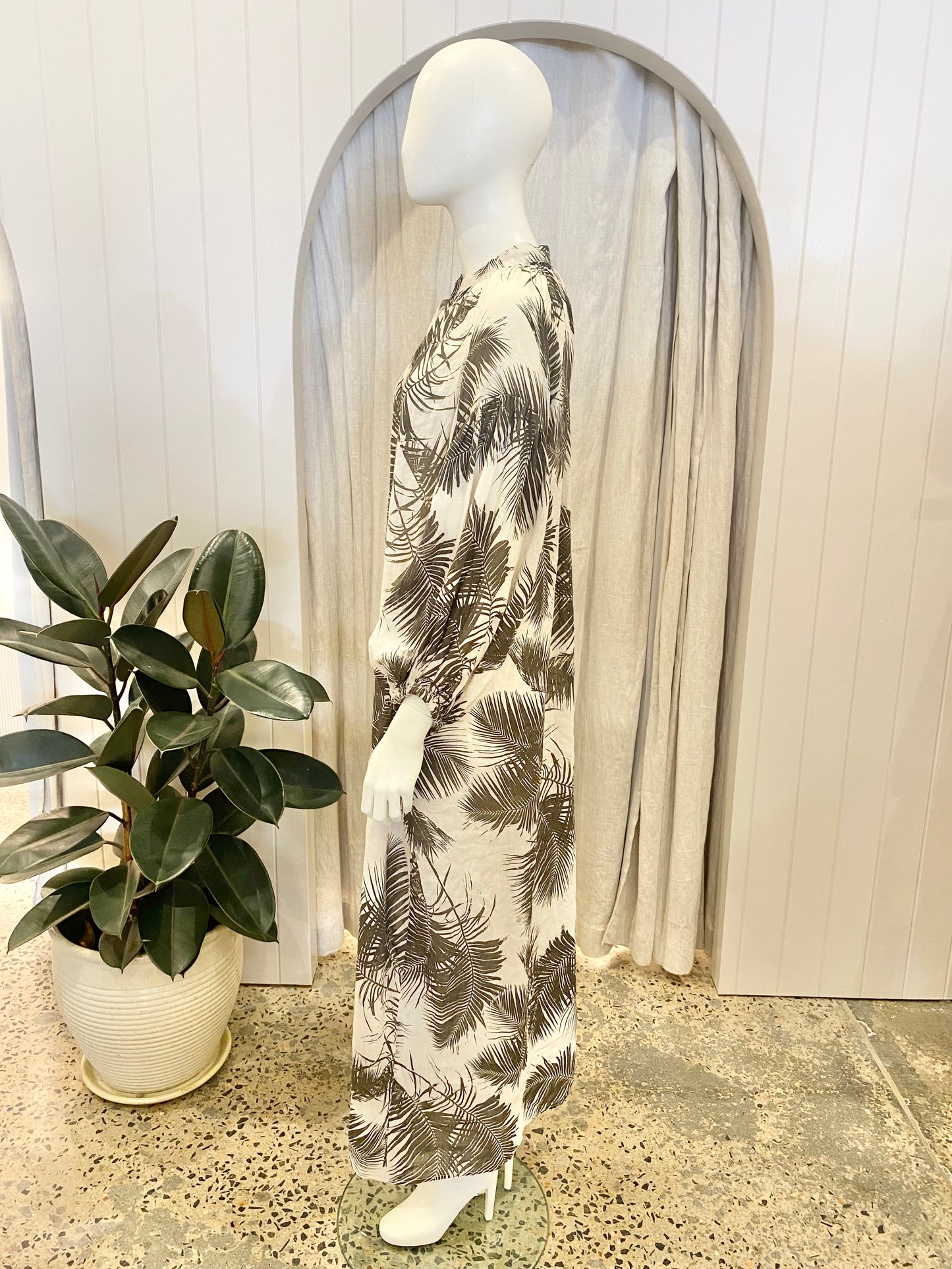 Morrison Palm Maxi Dress - Size 4 (14/16)