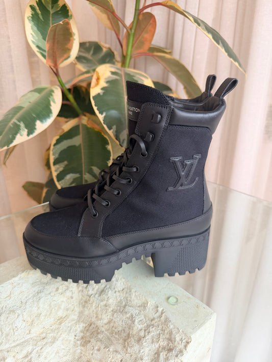 Louis Vuitton Laureate Platform Desert Boot - Size 37