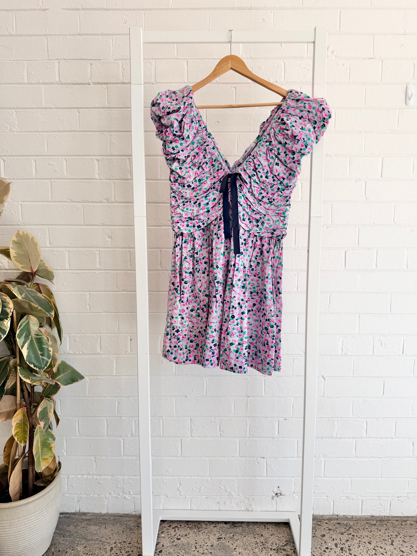Bohemain Traders Gathered Bodice Bow Front Mini Dress - Size L (12)