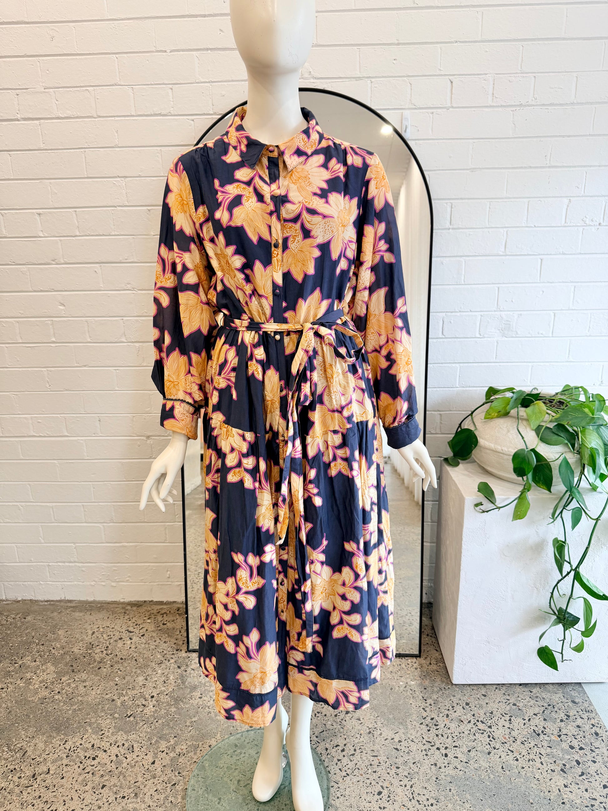 Alessandra Lulu Hazel Midi Dress - Size XL (14) - Pre-Loved Geelong