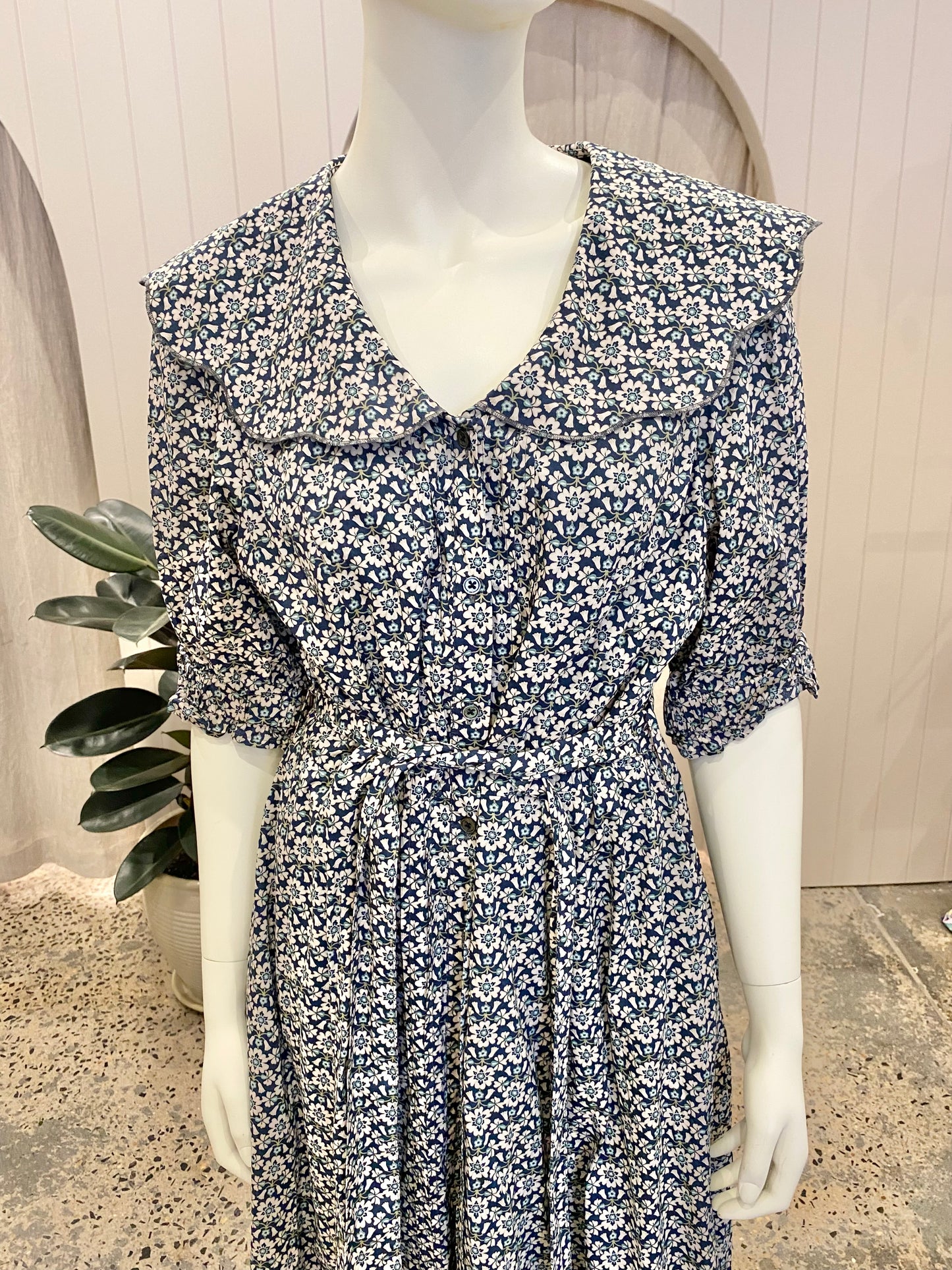 Sorority Scalloped Collared Dress  - Size 14