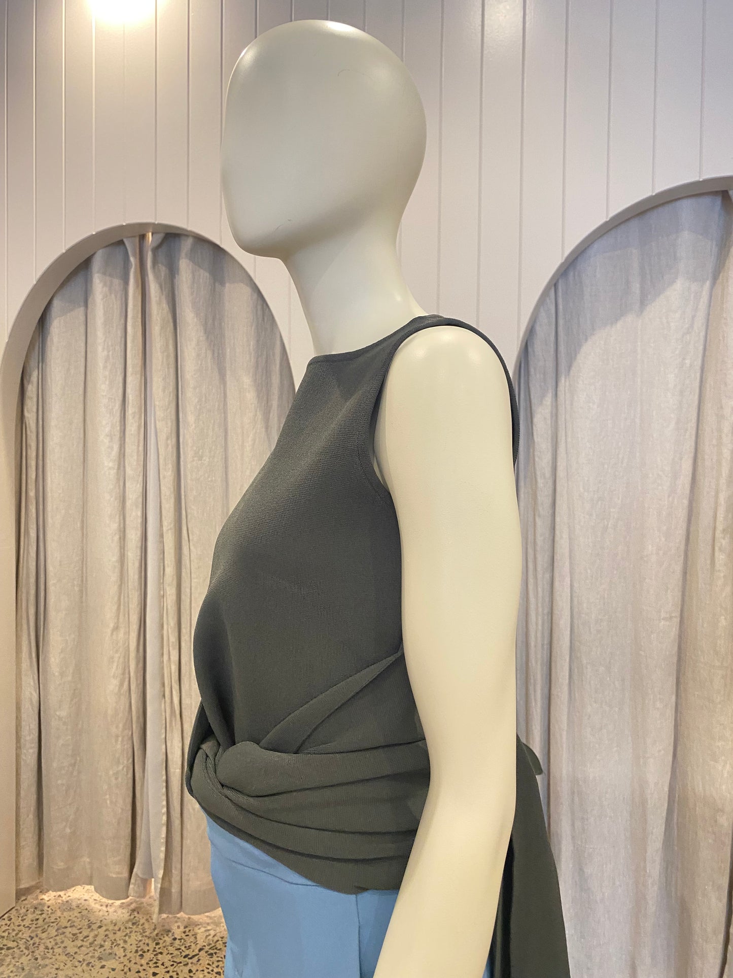 Scanlan Theodore Crepe Wrap Top - Size 10 - 12