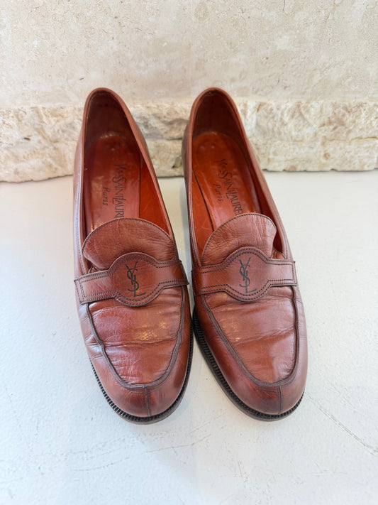 Yves Saint Laurent Vintage Brown Leather Heeled Loafer - Size 37.5
