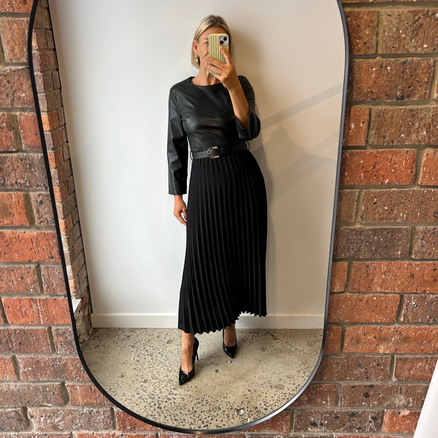 Zara Pleated Midi Dress - Size 8