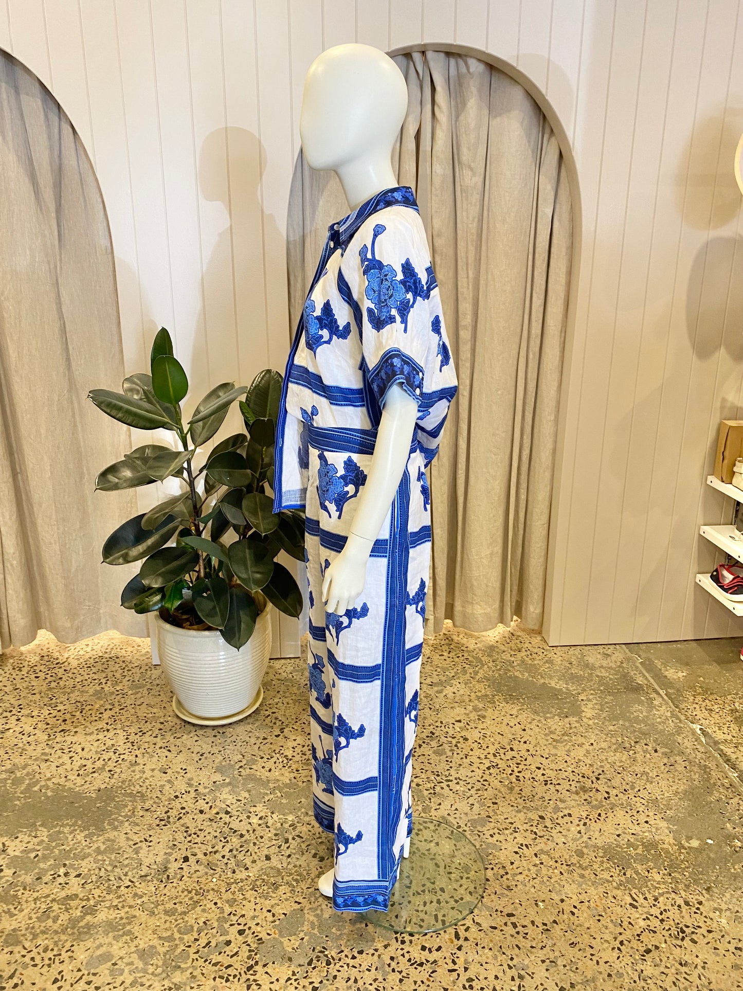 Zoe Kratzmann Blue Azure Collage Pant and Shirt Set BNWT - Size 1 (10/12)