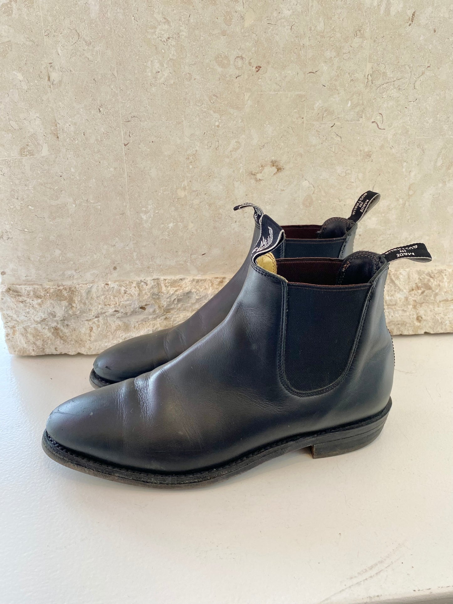 R.M Williams Adelaide Boots in Black - Size 8D