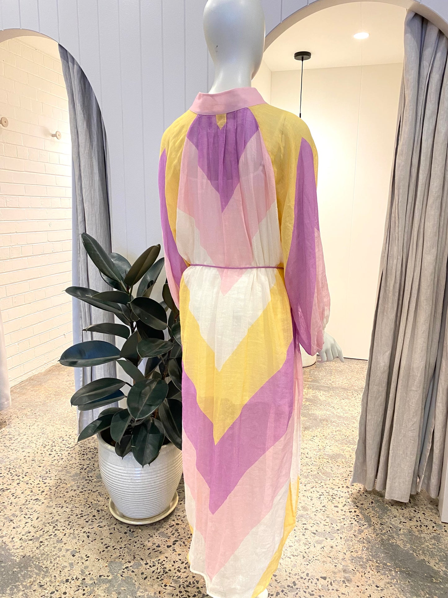 Tigerlily Kaleho Lorena Shirtdress - Size 10