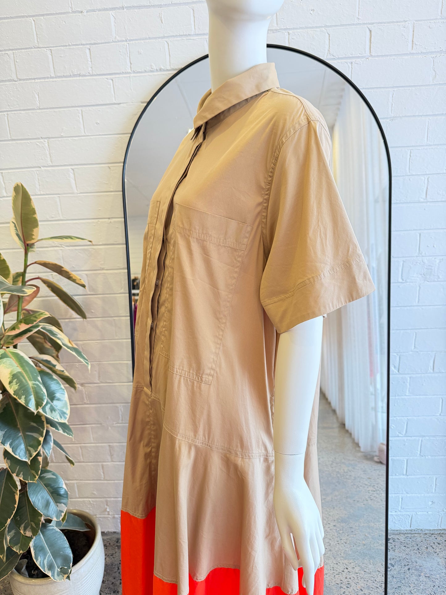 Lee Mathews Beige/Orange Charlotte Spliced Midi Dress - Size 4 (14)