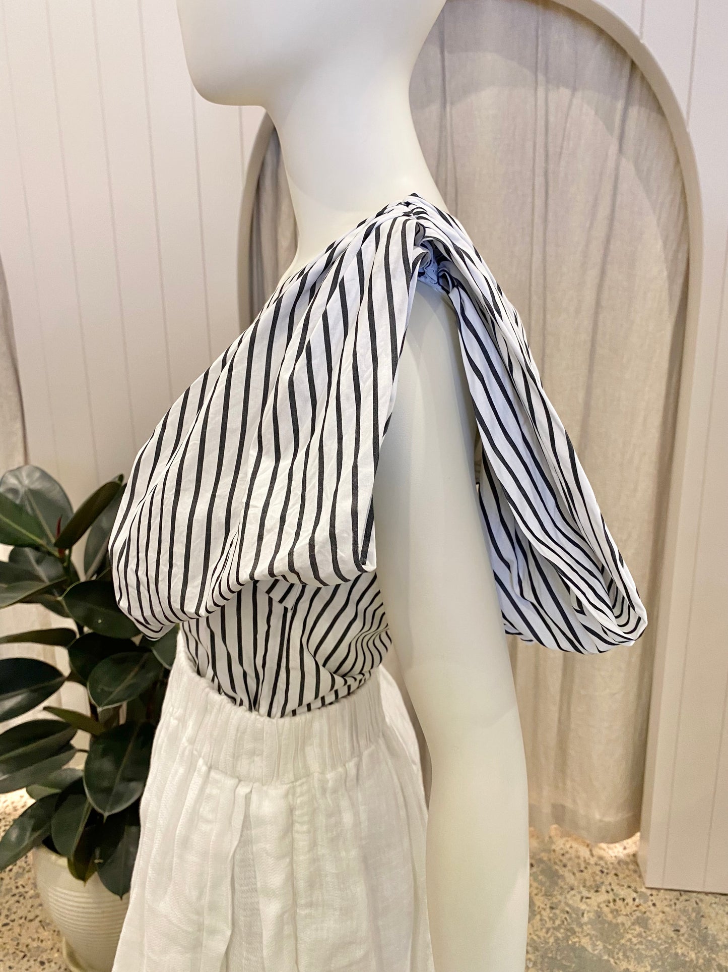 Saks Fifth Avenue Stripe One Shoulder Blouse - Size XS (8)