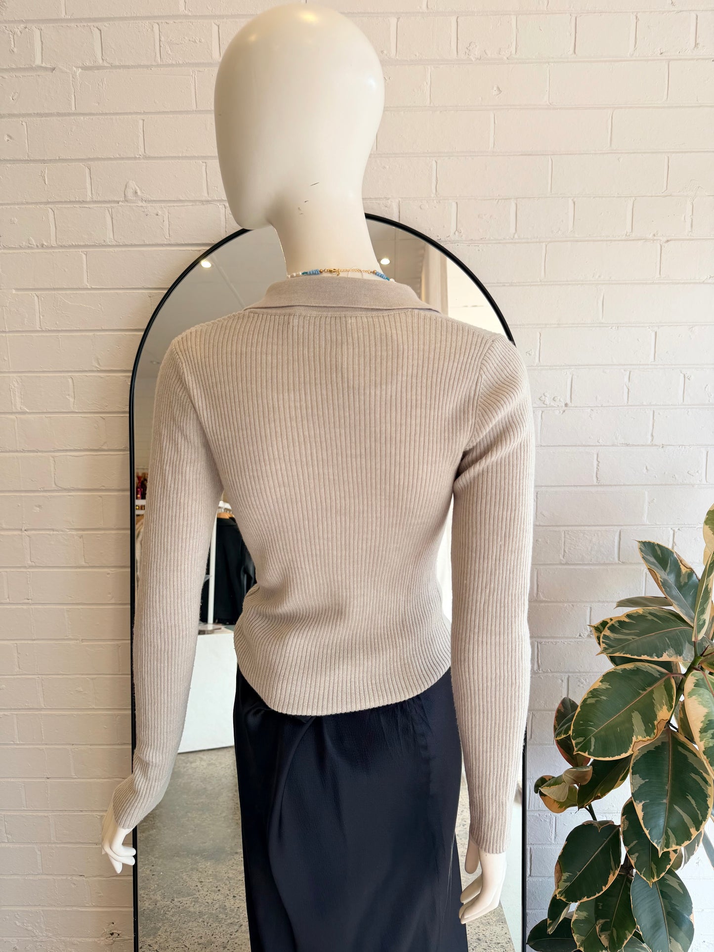 Sofia Irina Sage Knit Top - Size L