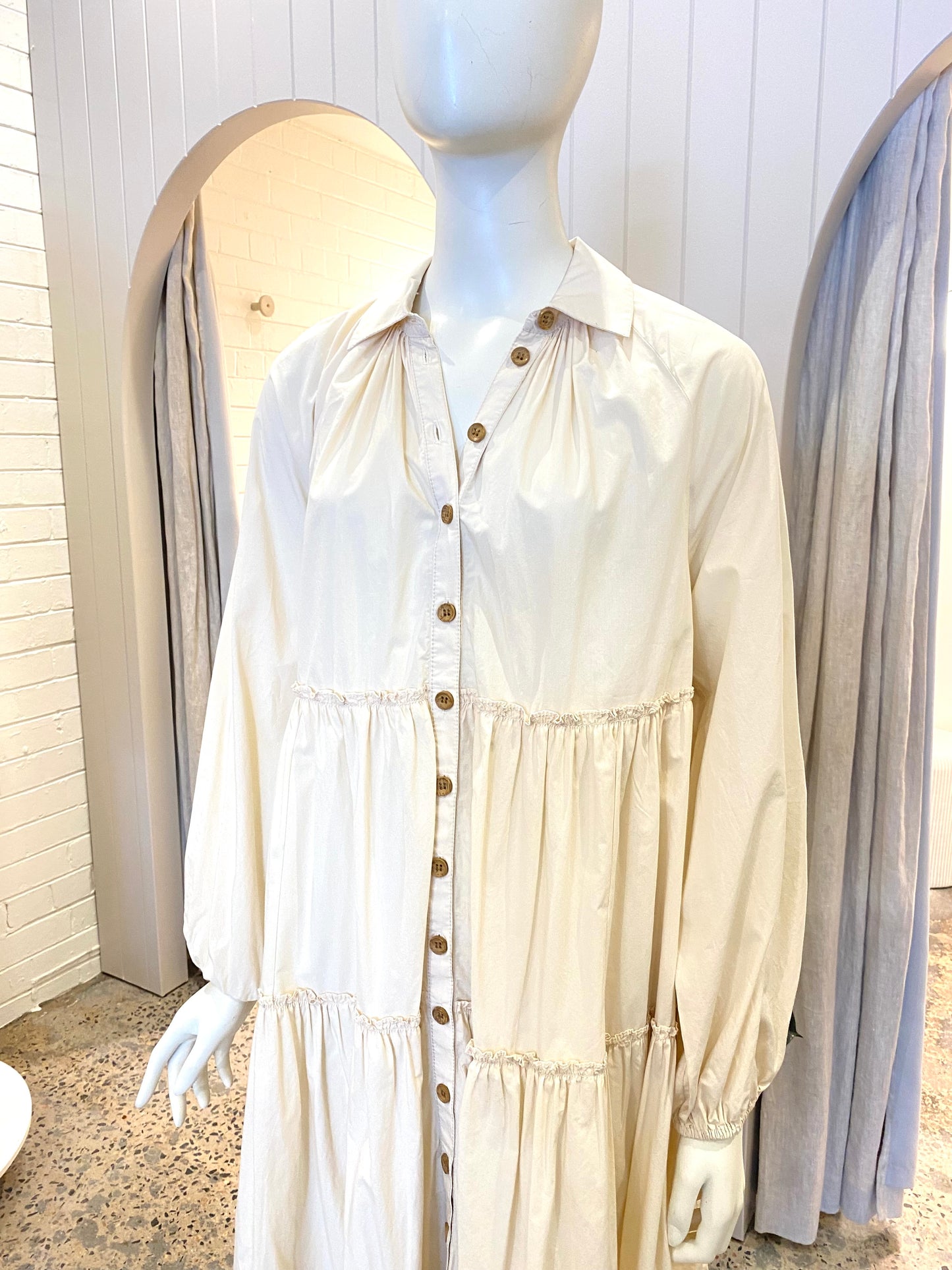 ByTimo Cream Tiered Midi Dress - Size 14