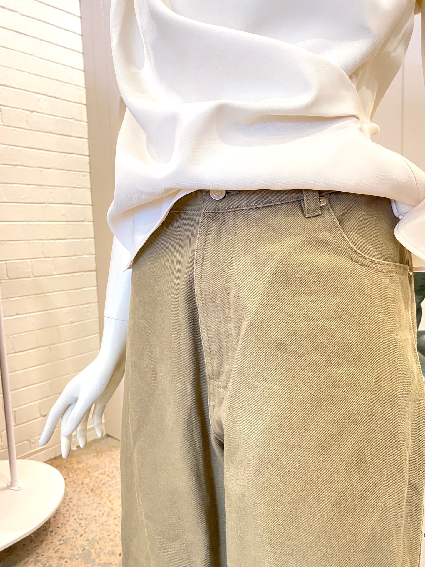 Emerson Studio Barrel Jean Wild Green - Size L