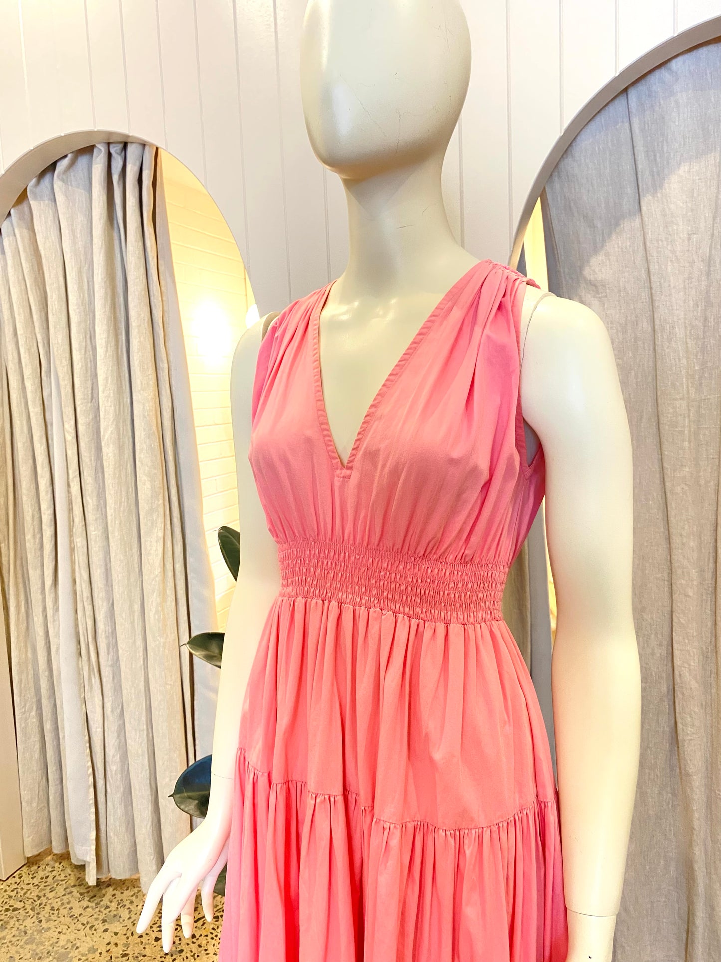S/W/F Pink Teired Midi Dress - Size XS
