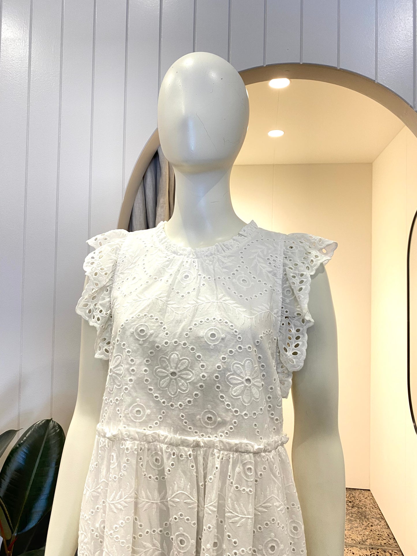 Kachel Remi Midi Dress in White - Size 12