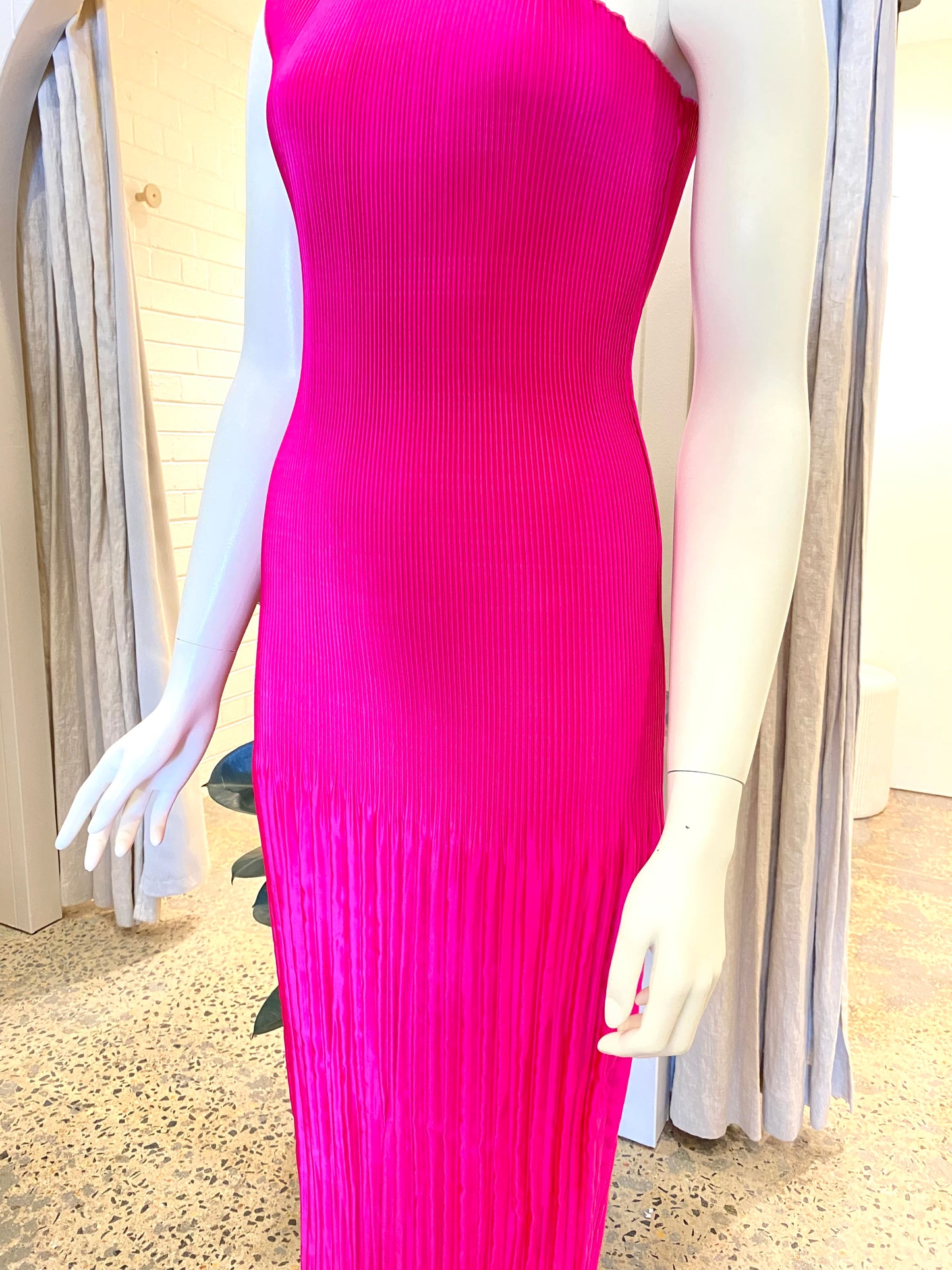Lidee Soiree One Shoulder Dress In Hot Pink - Size 8