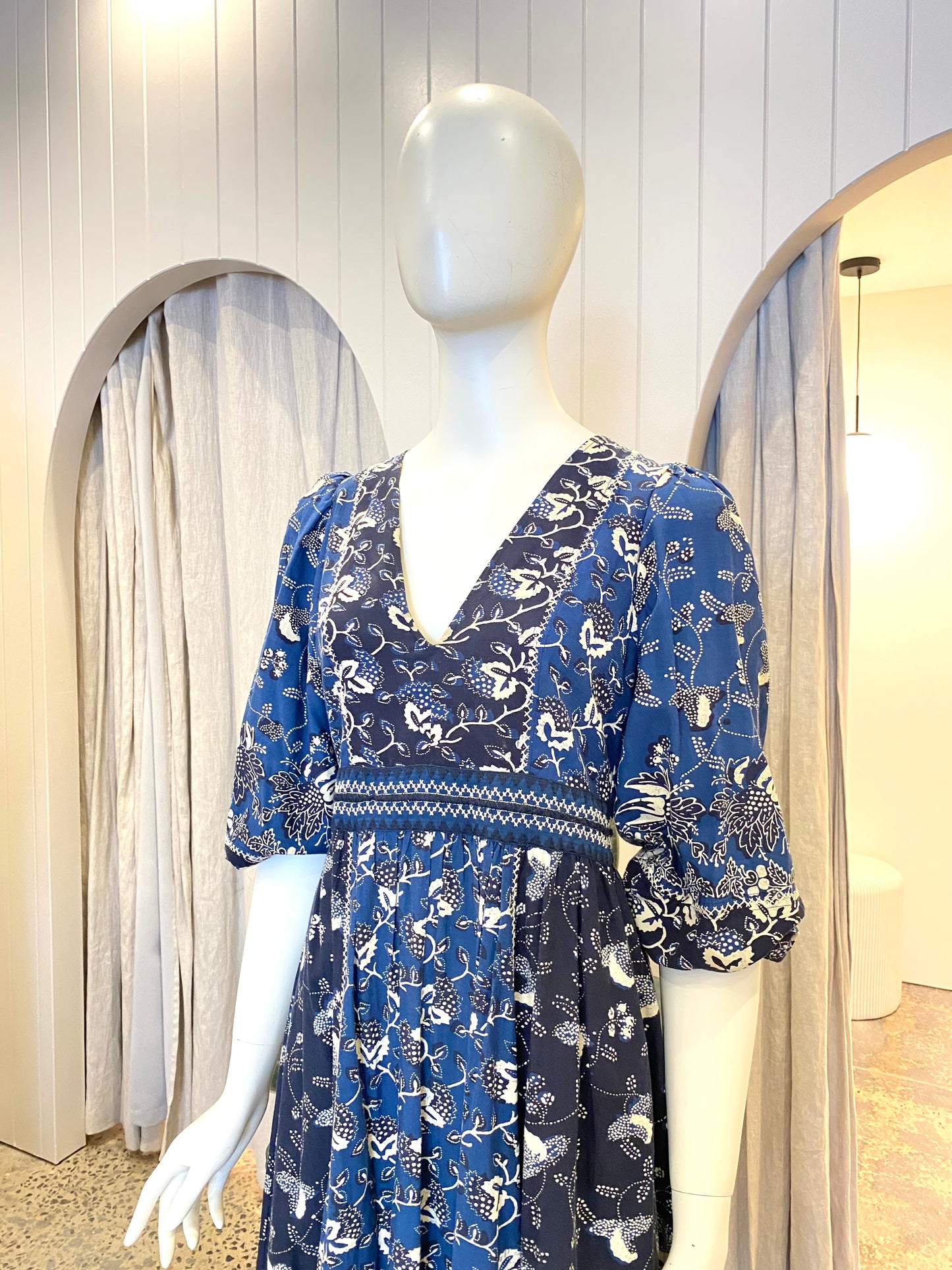 Ulla Johnson Iona Long Sleeve Midi Dress - Size 8