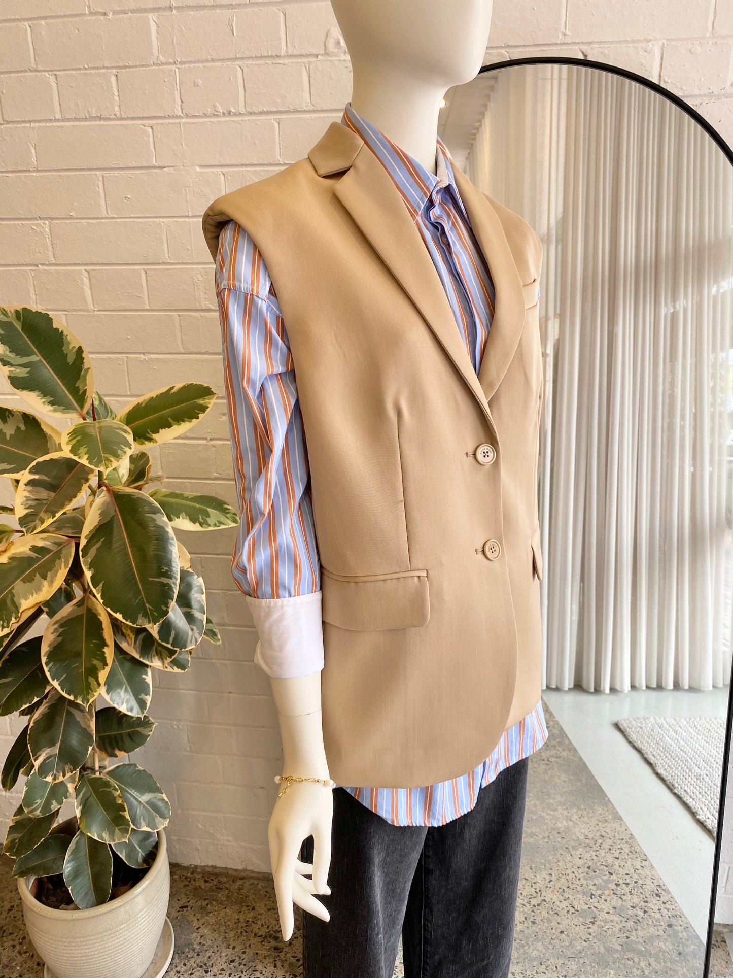 Anine Bing Sand Tay Vest BNWT - Size XS