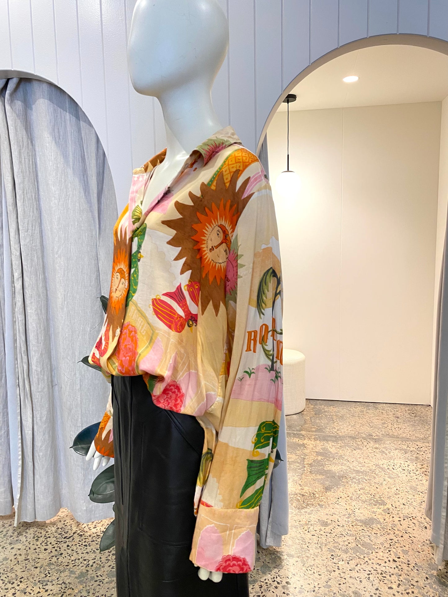 Roame Silk Blend Shirt - Size 1 (8/10)