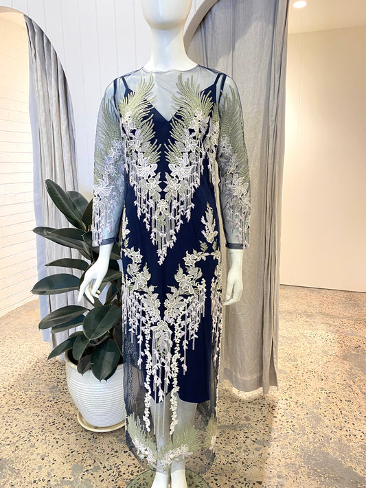Moss & Spy Lavender Dress - Size 12
