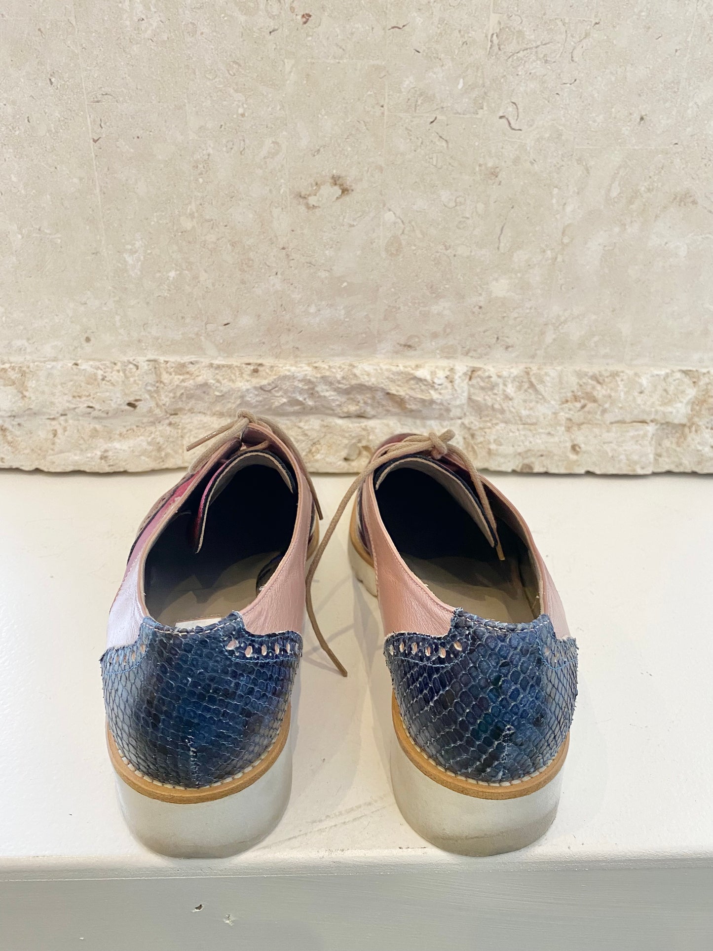 Habbot Ormand Brogue Magenta - Size 42