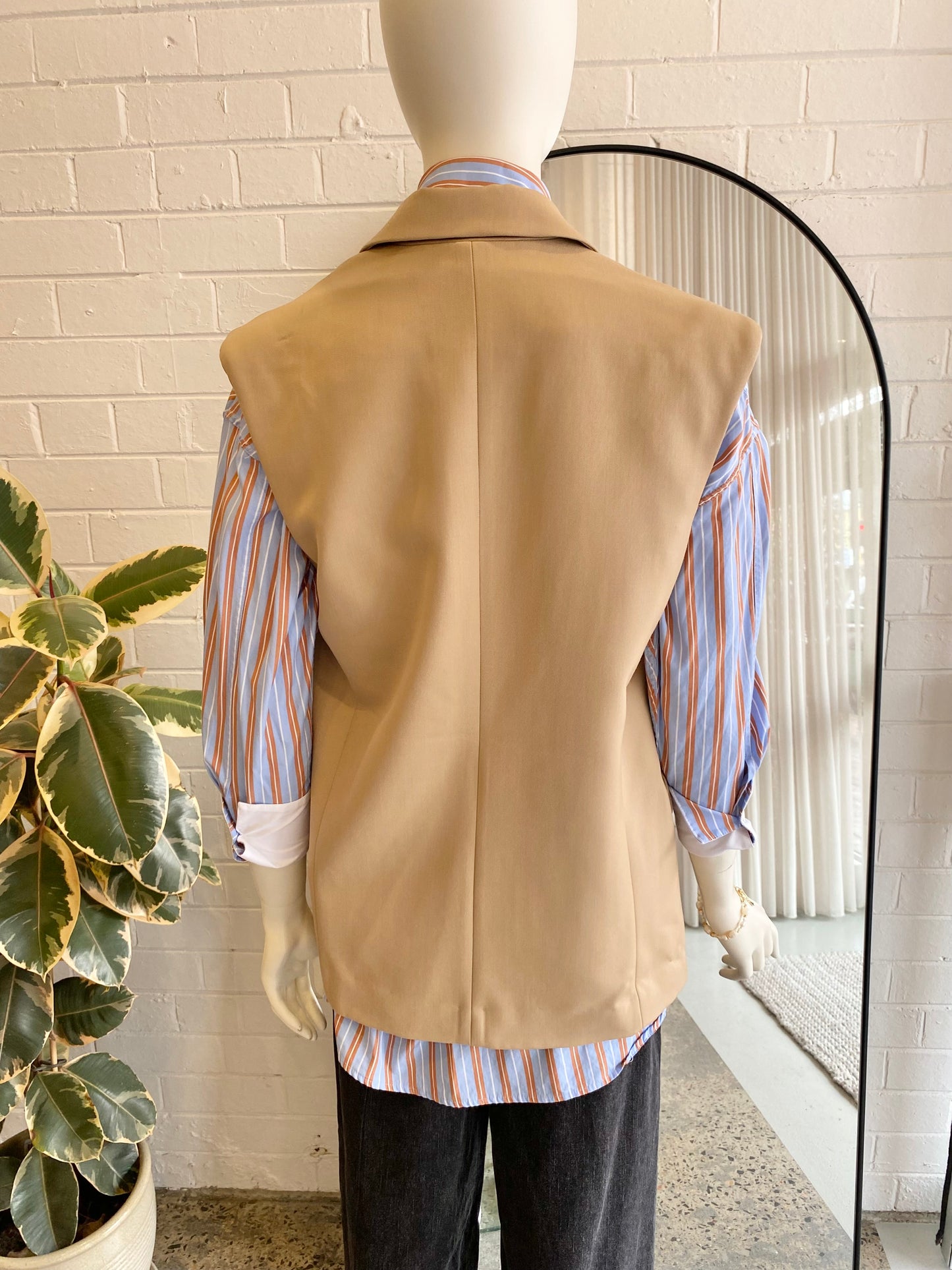 Anine Bing Sand Tay Vest BNWT - Size XS