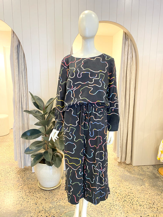 Jericho Road Black Linen/Cotton Pant and Top Set - Size 16