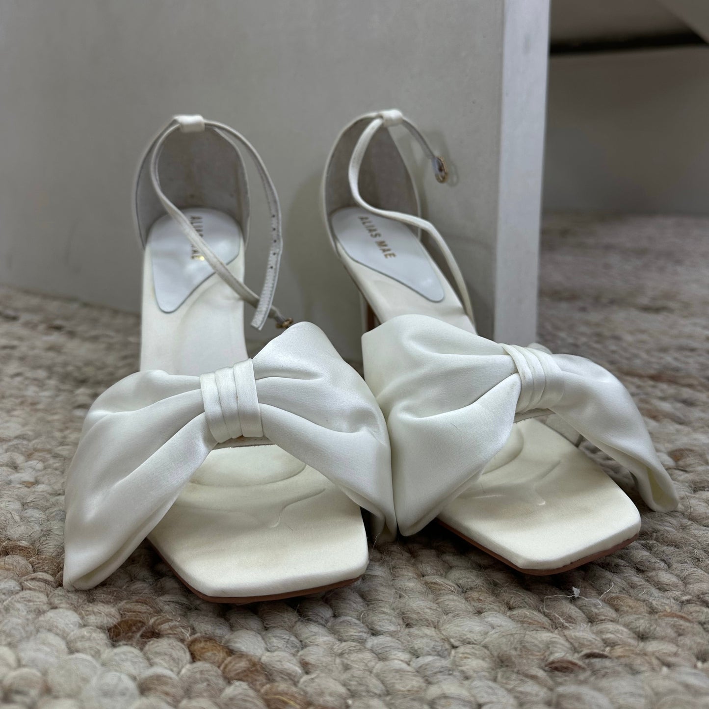 Alias Mae Minka Ivory Satin - Size 41