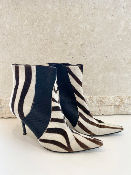 Dolce & Gabbana Zebra Print Boots - Size 40 1/2