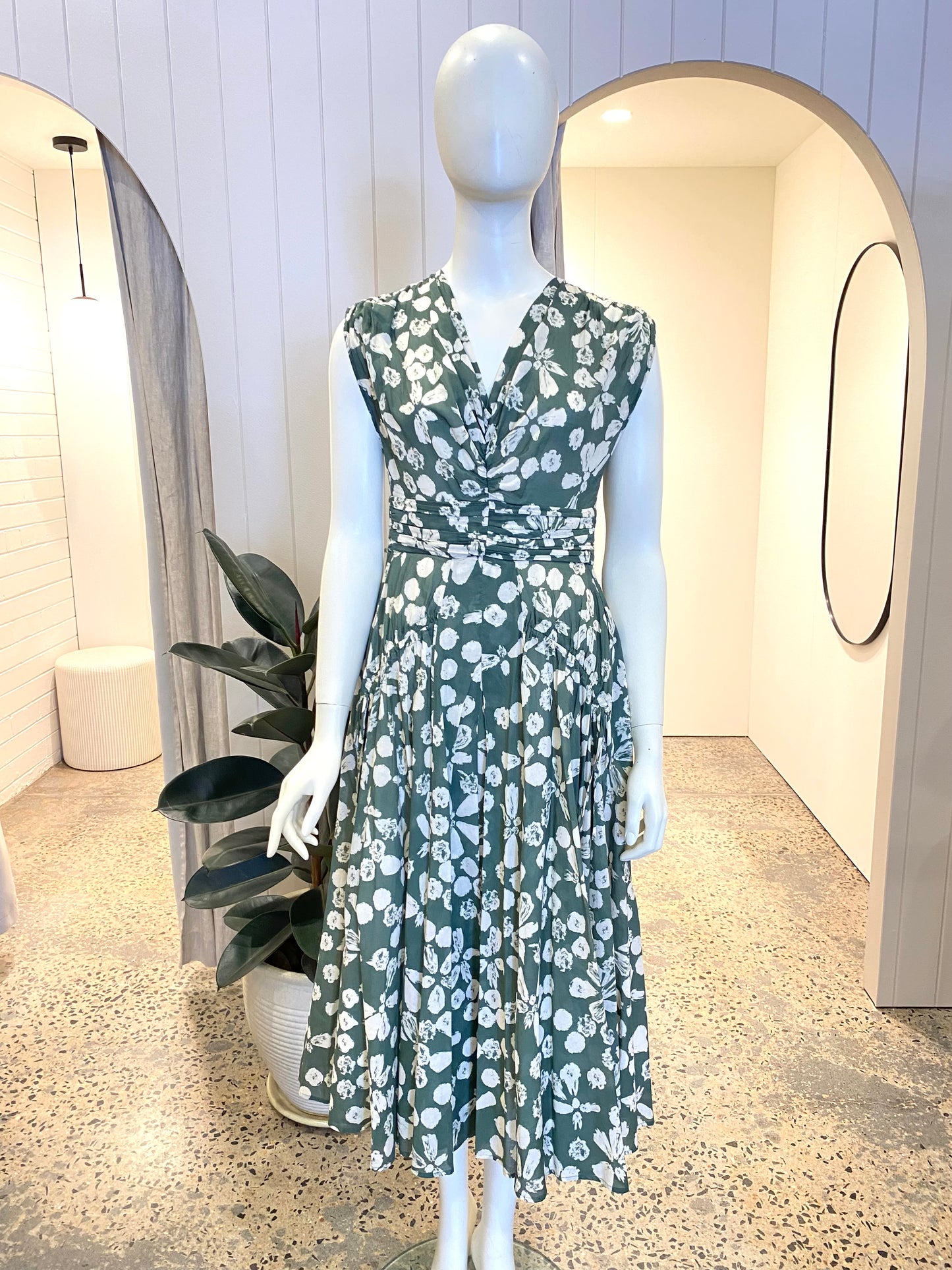 Cable Layla Midi Dress - Size 8